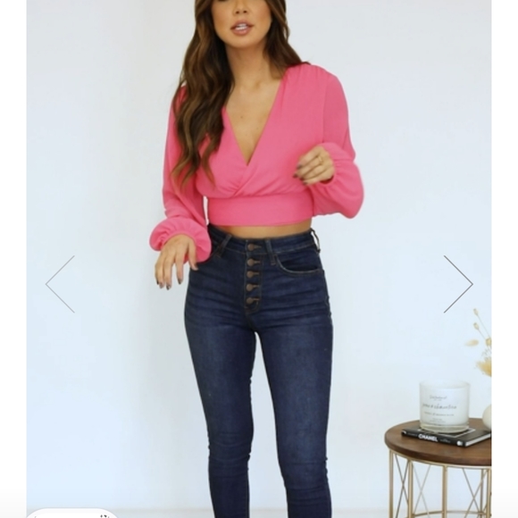 Pink cropped wrap blouse - Picture 2 of 3